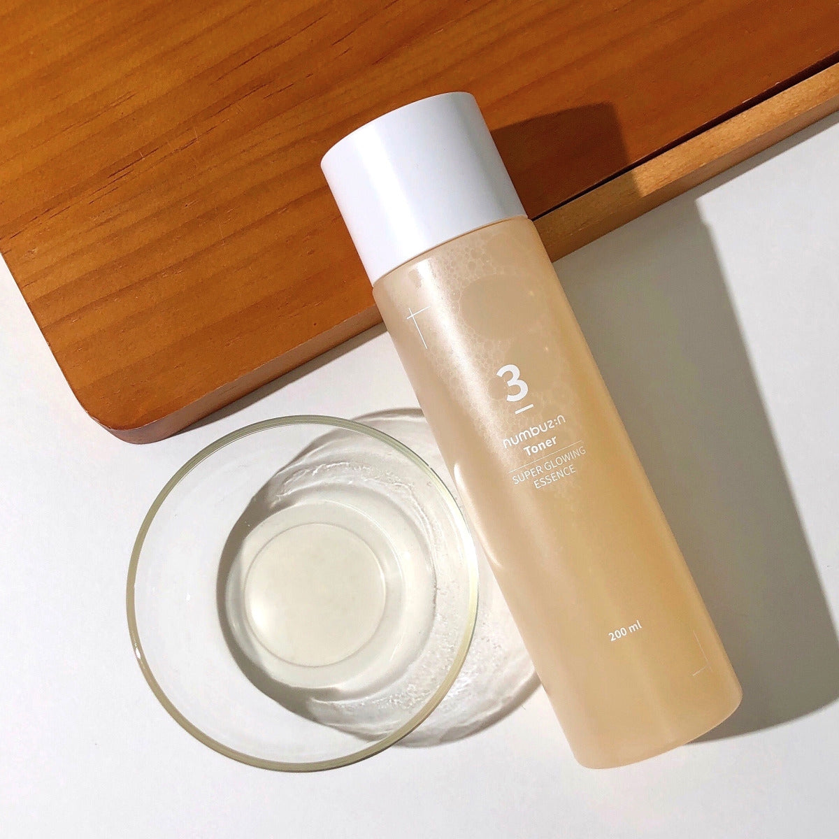 numbuzin No.3 Super Glowing Essence Toner 200ml