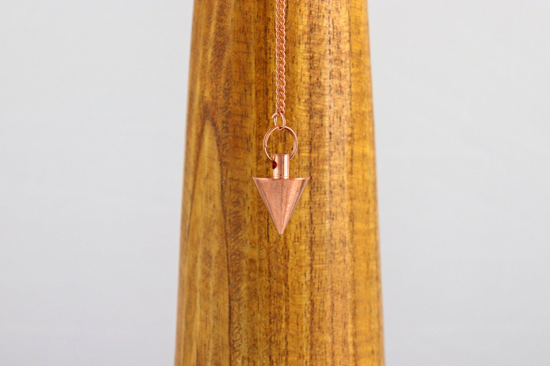 Pendule Cône - Laiton cuivré