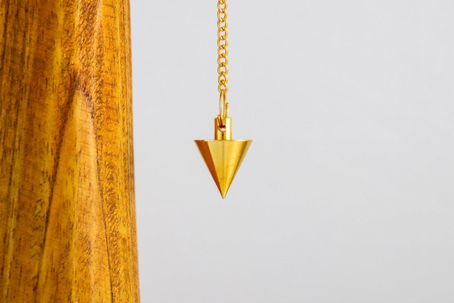 Pendule Cône - Laiton doré