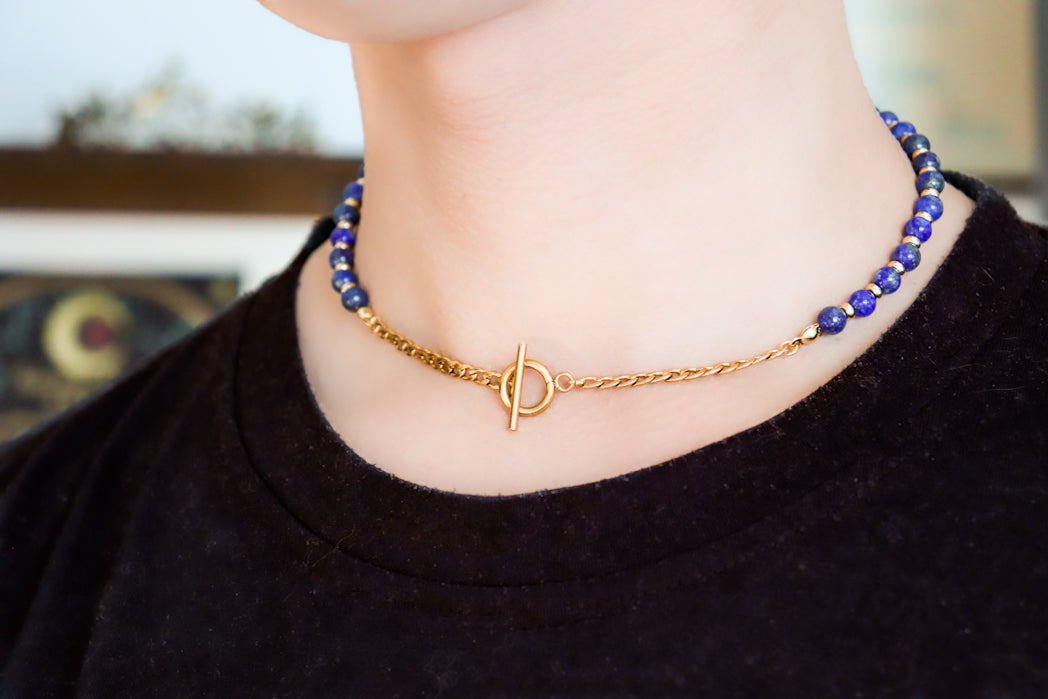 CIRCÉ | Collier en Lapis lazuli et plaqué Or 18 et 24 carats